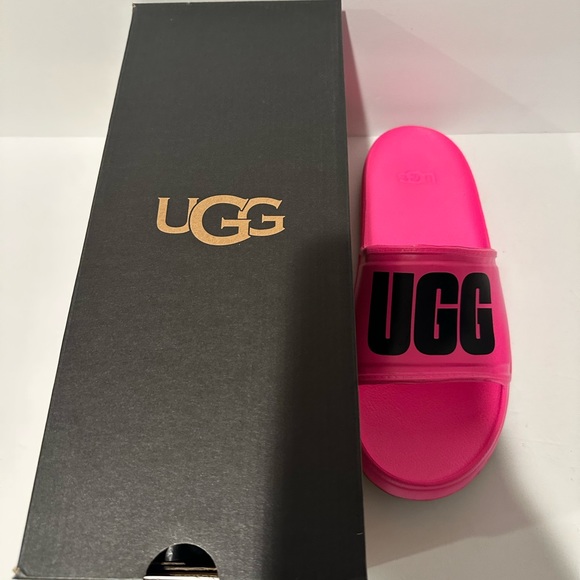 UGG Slides - Picture 8 of 10